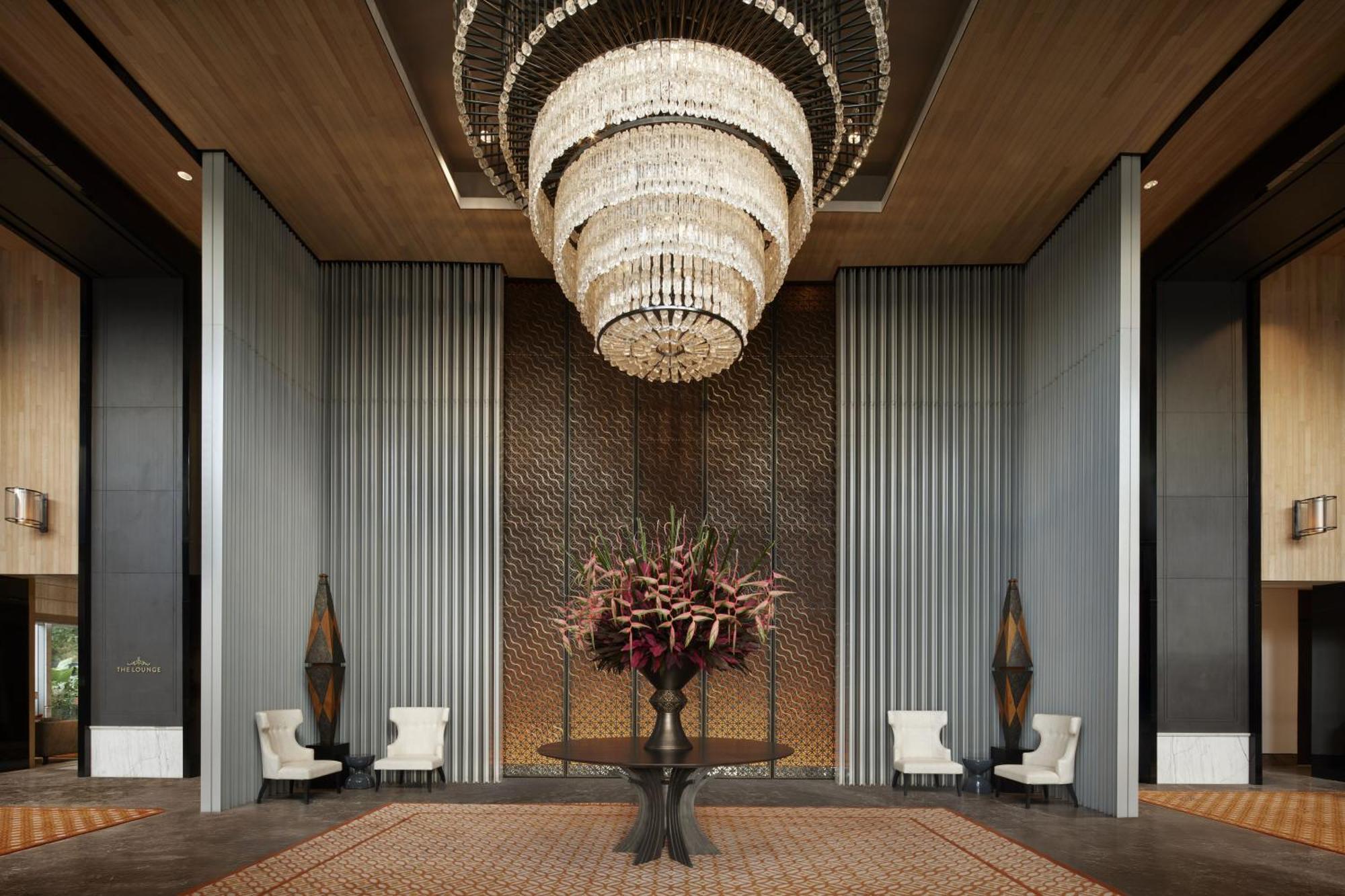 Keraton At The Plaza, Part Of The Unbound Collection By Hyatt Hotel Джакарта Екстериор снимка