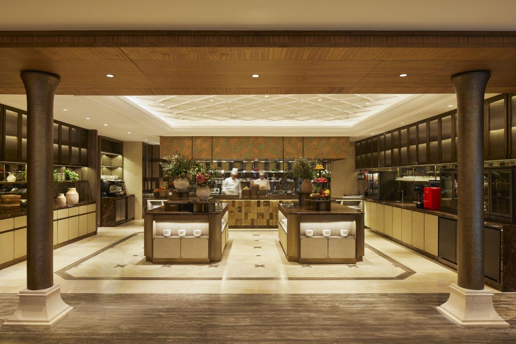 Keraton At The Plaza, Part Of The Unbound Collection By Hyatt Hotel Джакарта Екстериор снимка